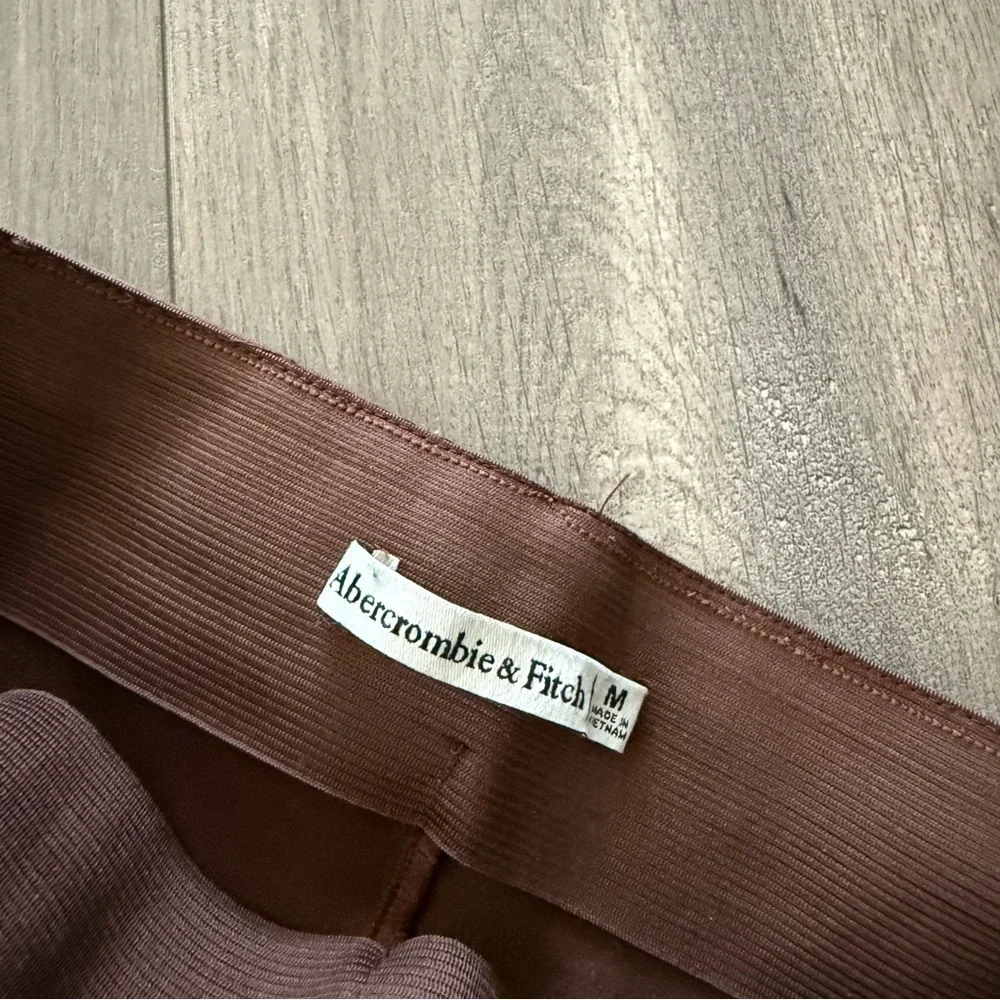 Abercrombie & Fitch Chocolate Brown Split Hem High Rise Pintuck Bootcut Trousers